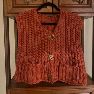 SOLD- Cute knit oversized sweater vests